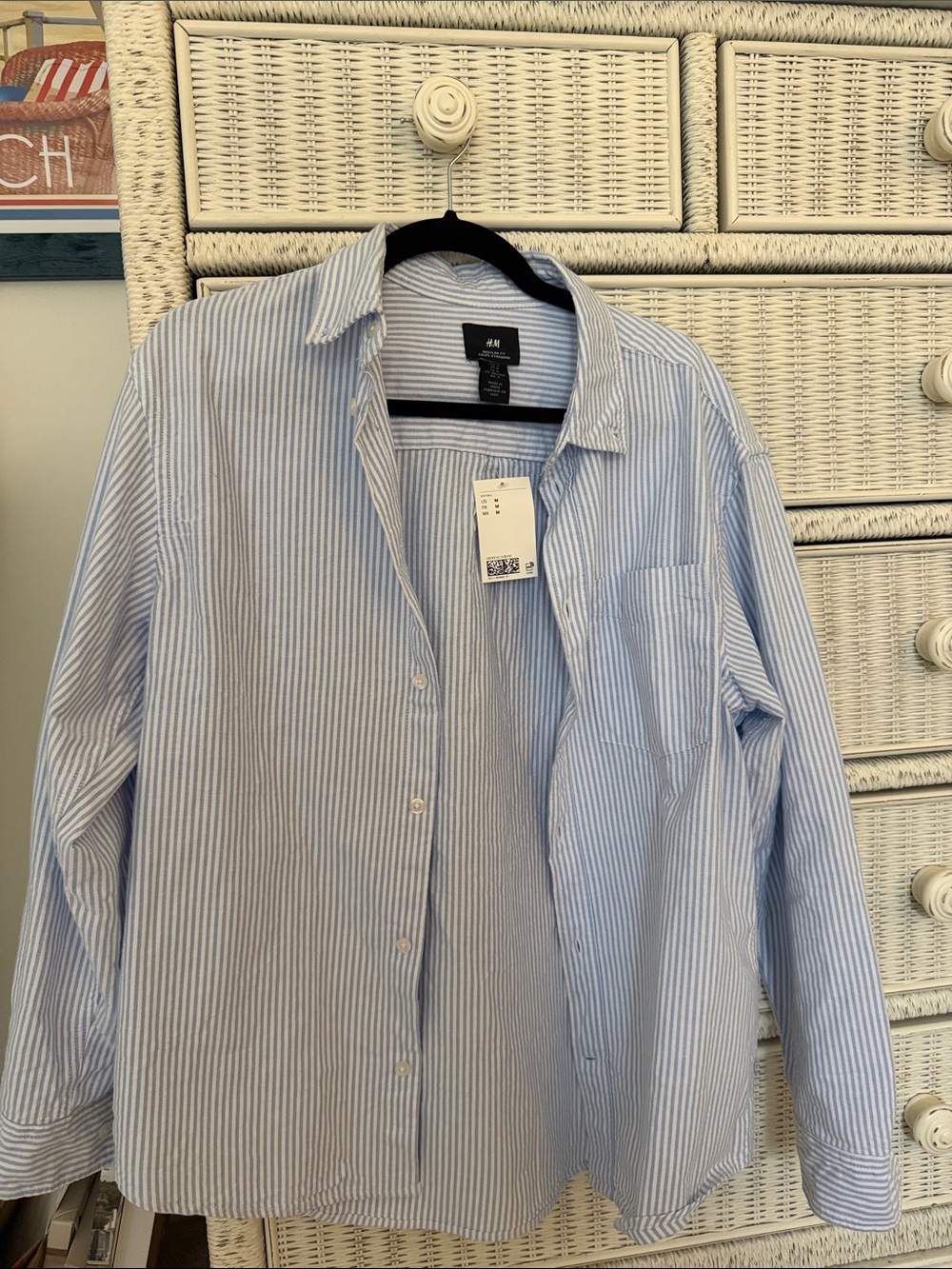 H&M Blue and White Stripe Casual Button-Down Shirt